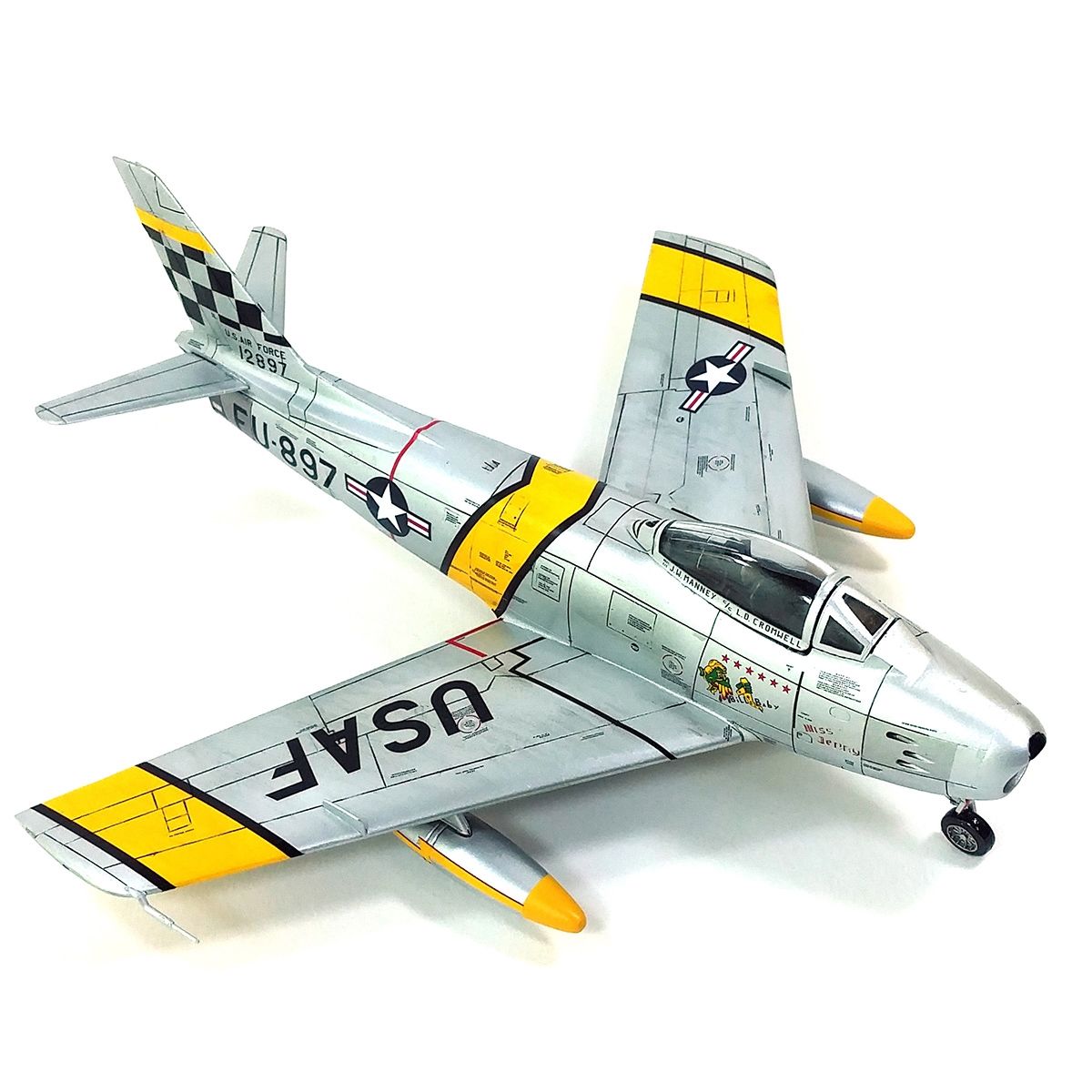 Academy 1/72 Scale F-86F Sabre \"Korean War\" Model Kit