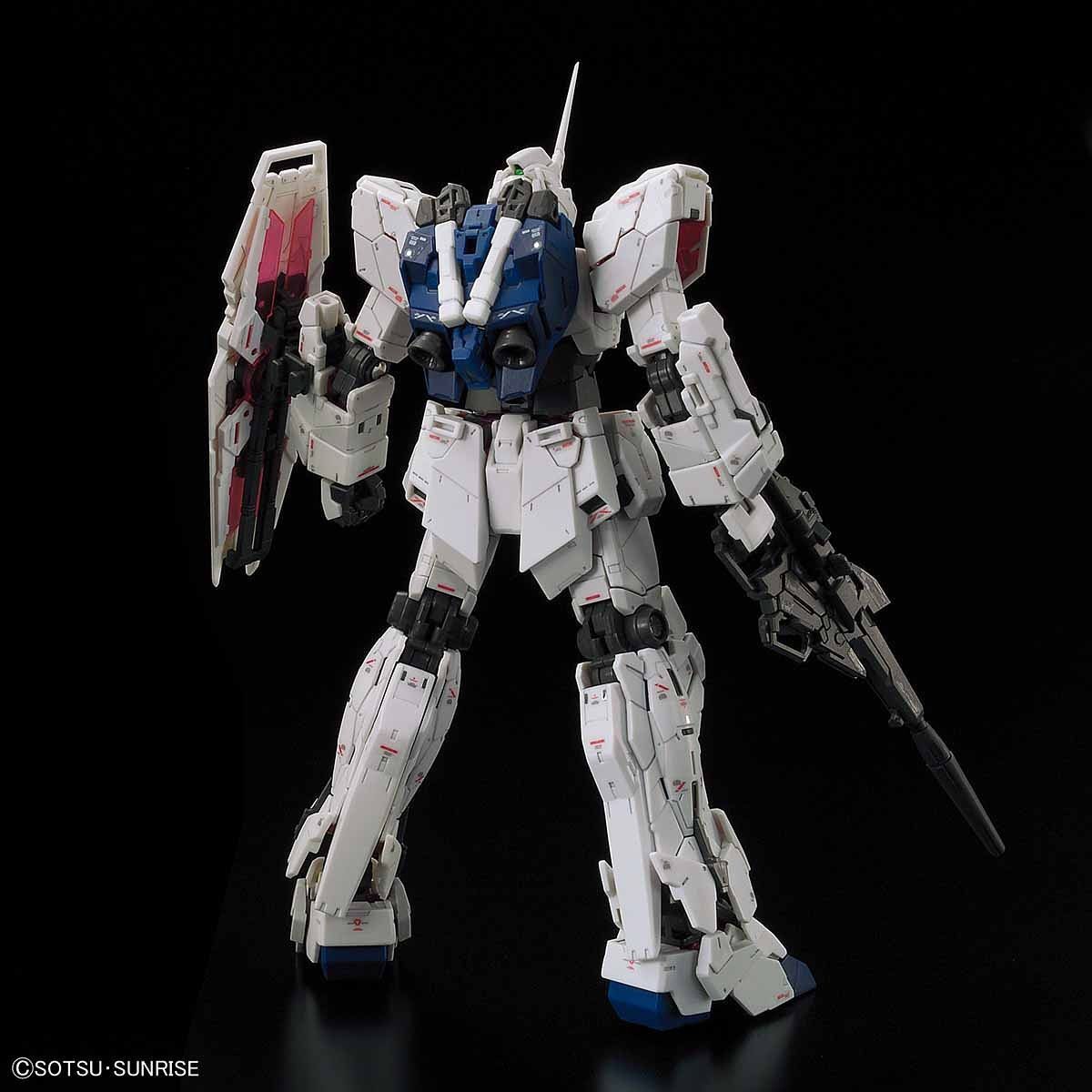 Bandai 1/144 Scale RG Unicorn Gundam Model Kit