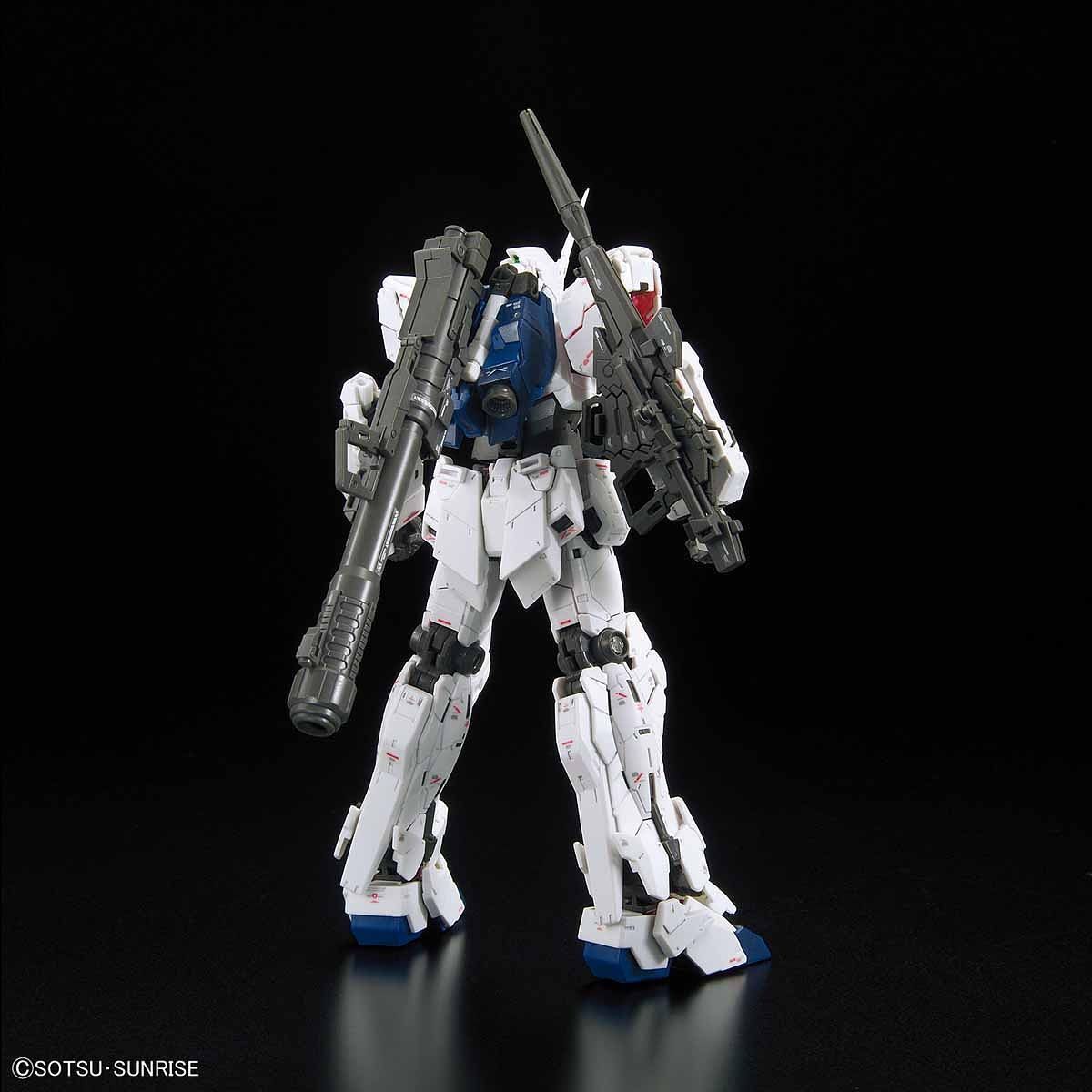 Bandai 1/144 Scale RG Unicorn Gundam Model Kit