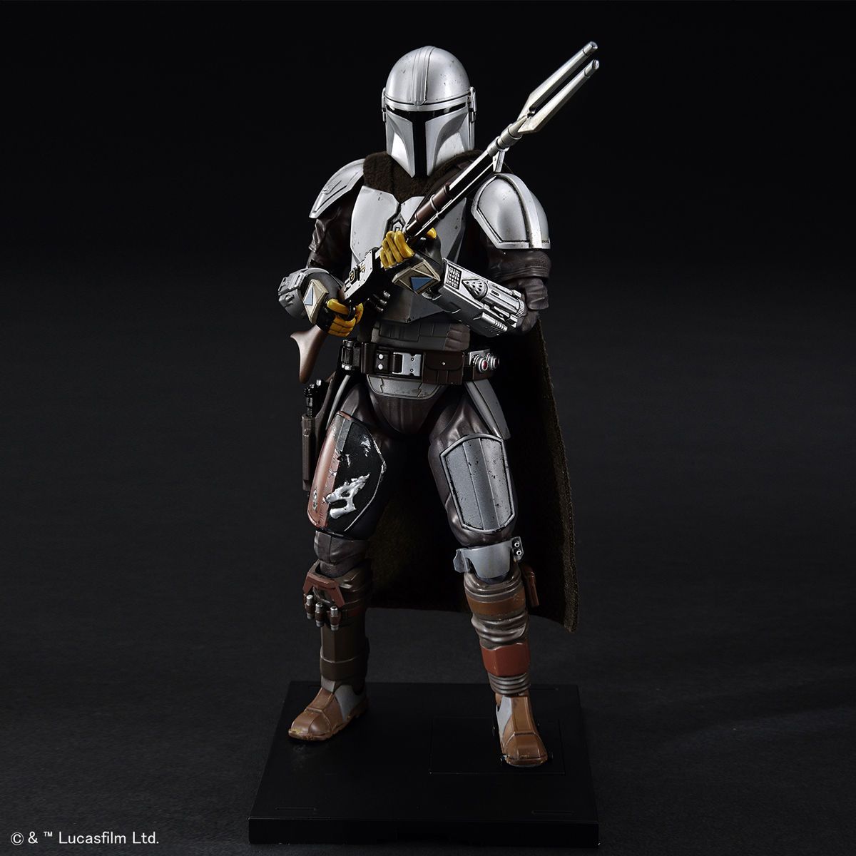 Bandai 1/12 Scale Star Wars The Mandalorian (Beskar Armor) Model