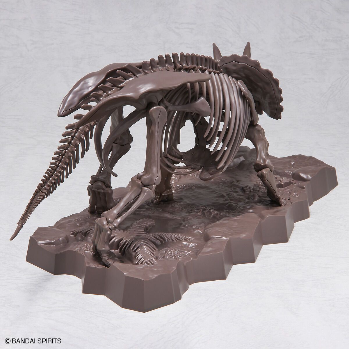 Bandai 1/32 Scale Imaginary Skeleton Triceratops Model Kit