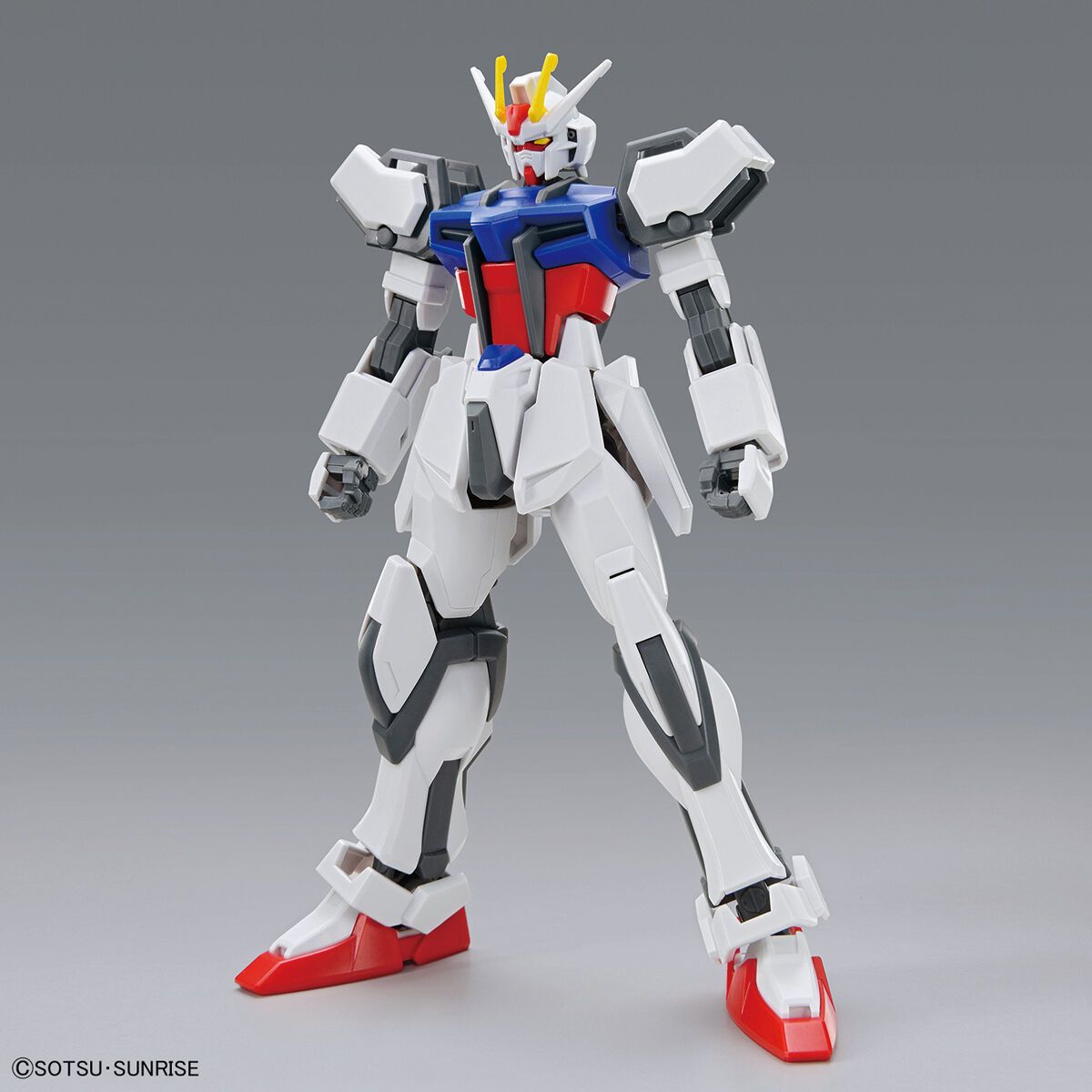 Bandai 1/144 Scale Entry Grade GAT-X105 Strike Gundam Model Kit