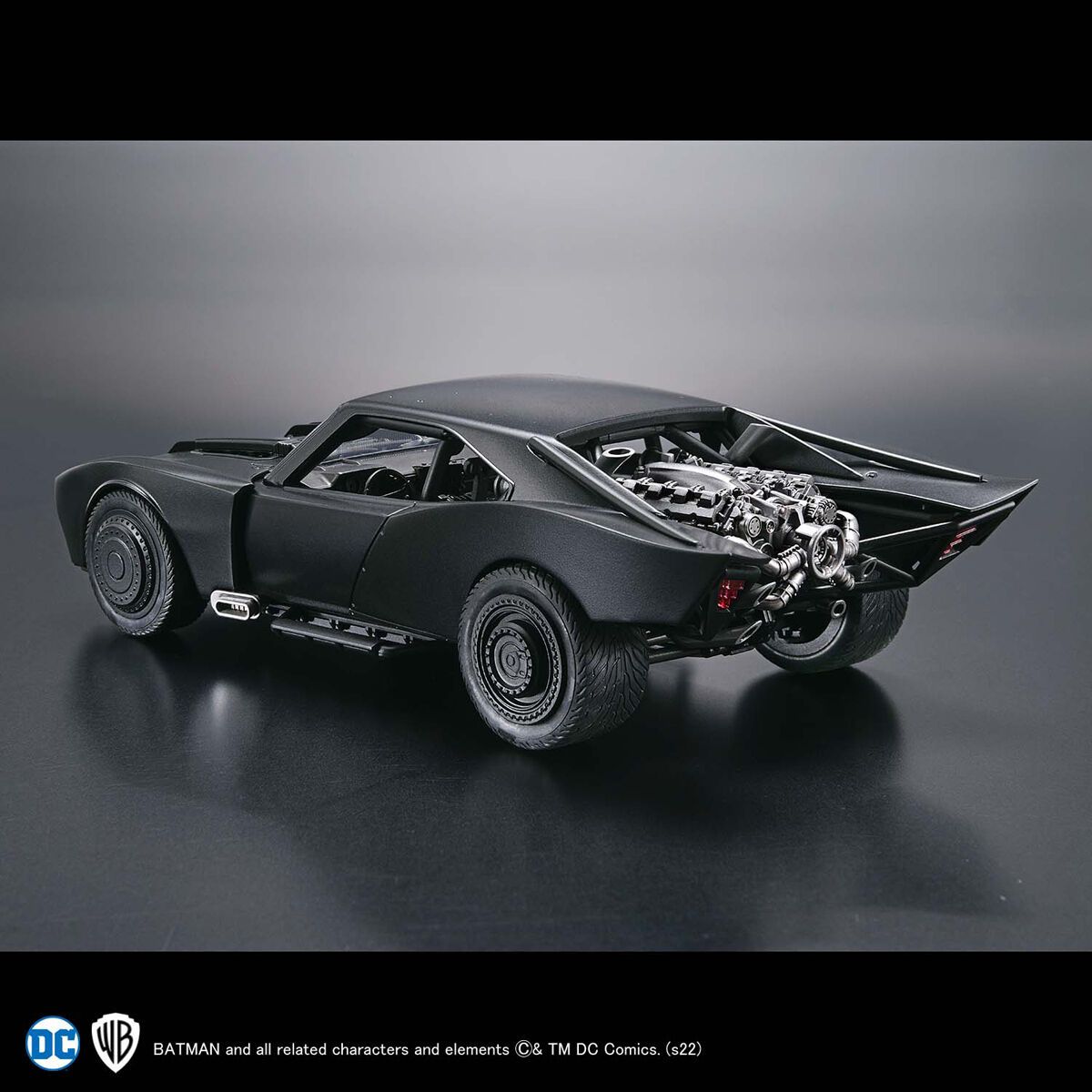 Bandai 1/35 Scale Batmobile (The Batman Ver.) Model Kit