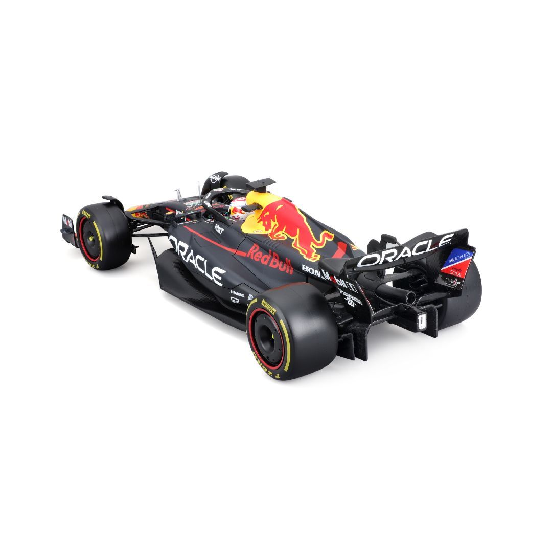 Bburago 1/18 Red Bull RB19 (2023) w/driver (Verstappen #1)