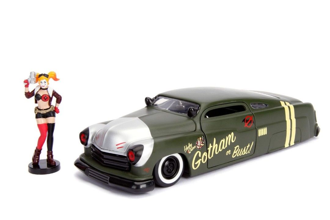 Jada 1/24 Scale \"DC Comics Bombshells\" 1951 Mercury with Harle