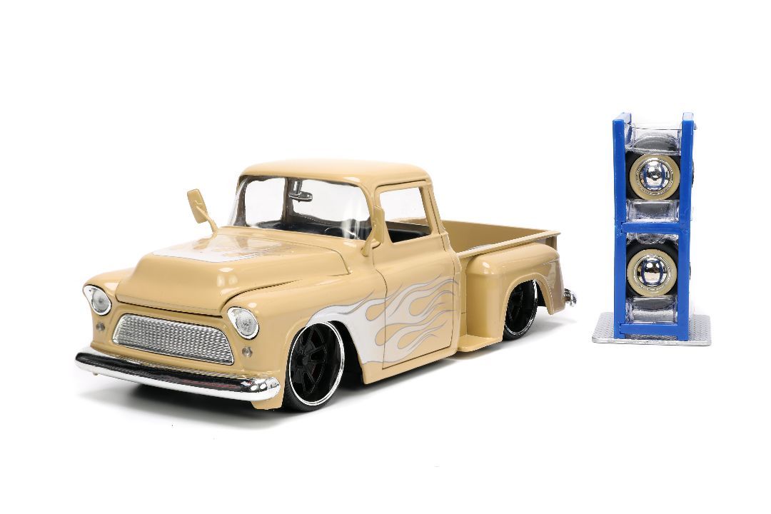 Jada 1/24 Scale \"Just Trucks\" with Rack 1955 Chevy Stepside