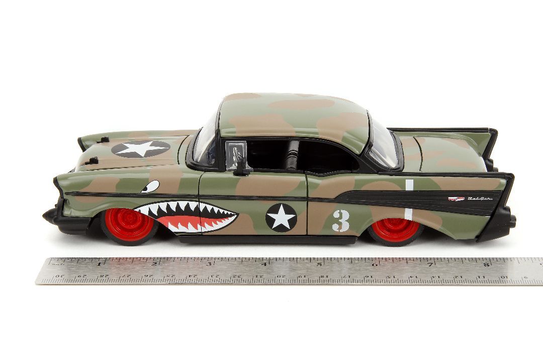 Jada 1/24 Scale \"BIGTIME Muscle\" - 1957 Chevy Bel Air