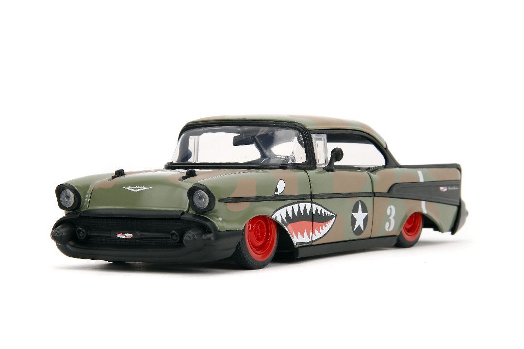 Jada 1/24 Scale \"BIGTIME Muscle\" - 1957 Chevy Bel Air