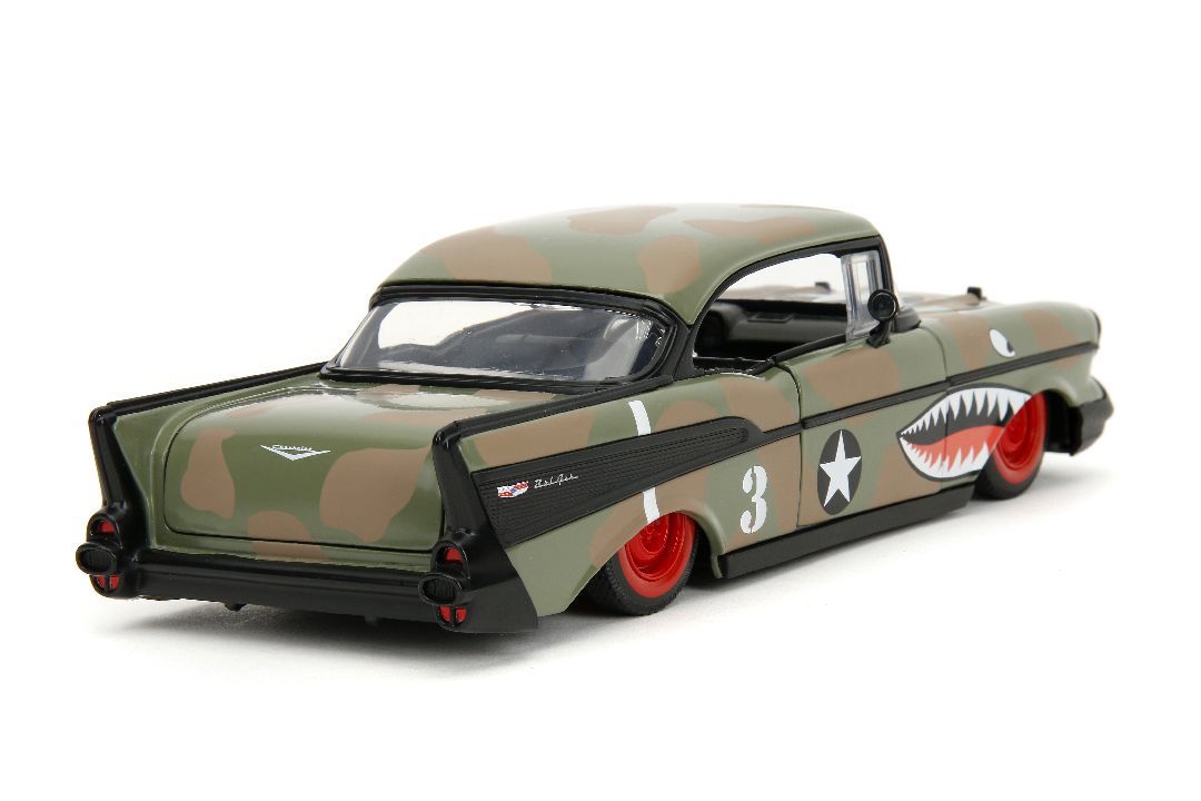 Jada 1/24 Scale \"BIGTIME Muscle\" - 1957 Chevy Bel Air