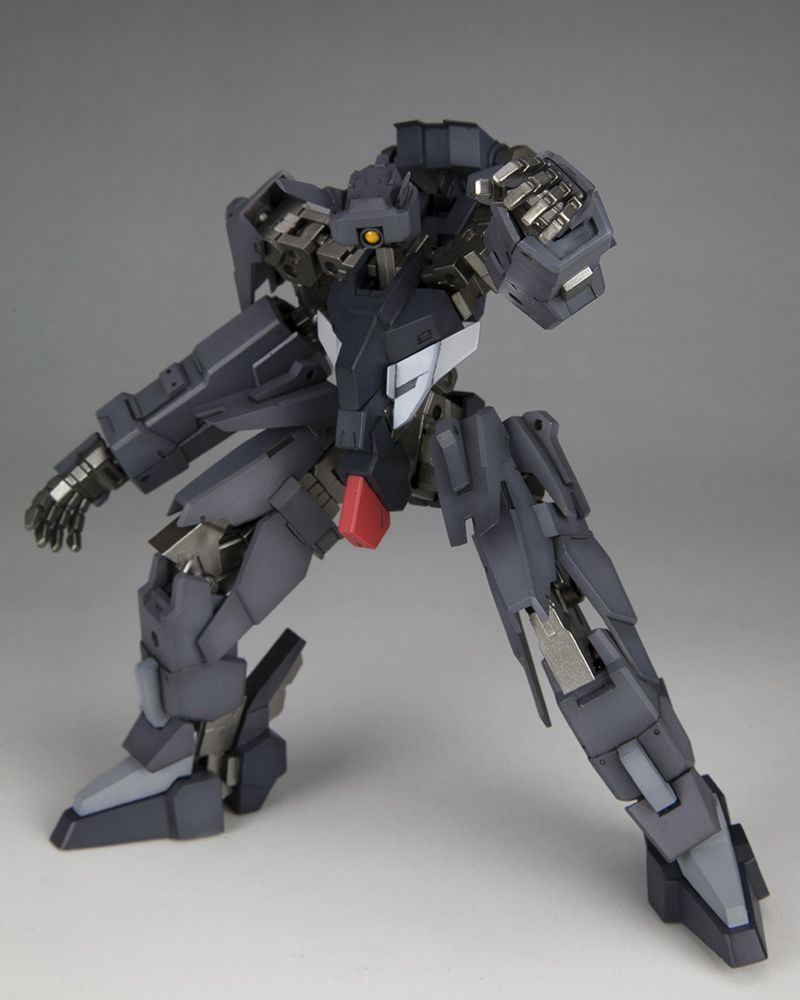 Kotobukiya Frame Arms NSG-12 a Kobold:RE2 Model Kit