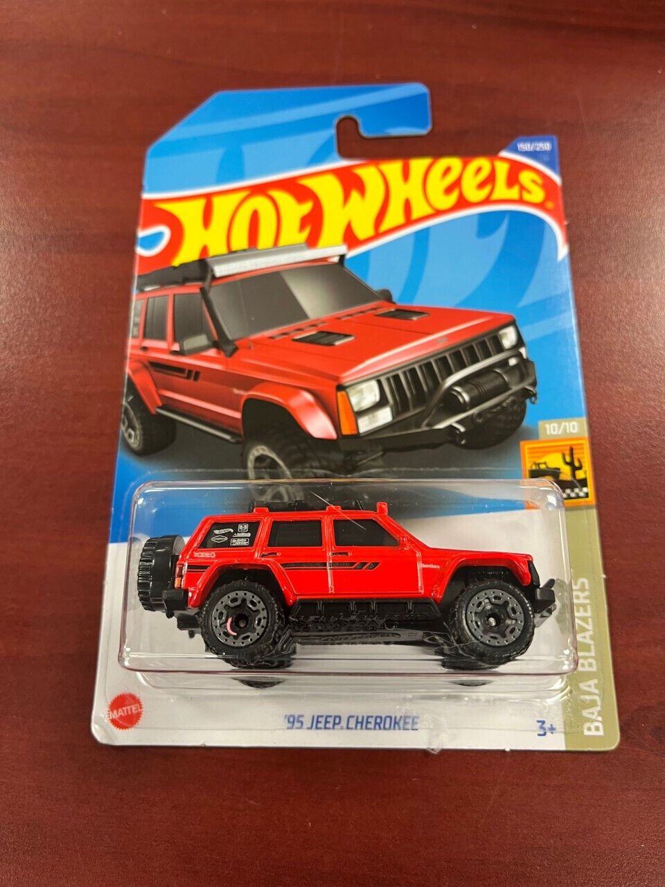 Hot Wheels - Baja Blazers - \'95 Jeep Cherokee - 2022 - Click Image to Close