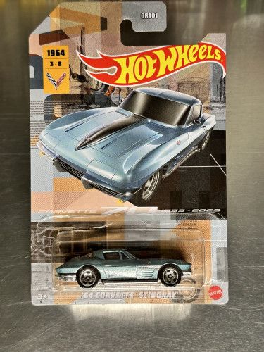 Hot Wheels - Themed Automotive - Corvette 70 Years - \'64 Corvet