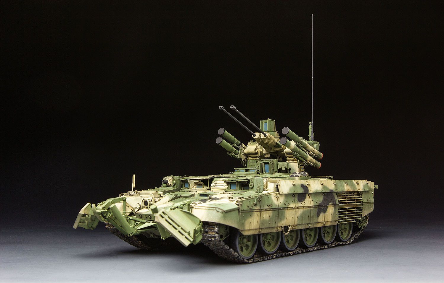 MENG 1/35 Scale Russian “Terminator” Fire Support Combat Vehicle