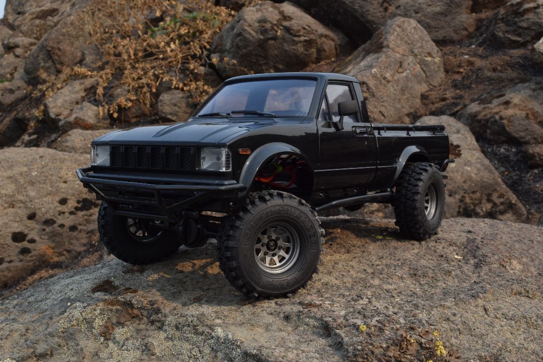 RC4WD Midnight Edition Trail Finder 2 RTR w/Mojave II Body Set