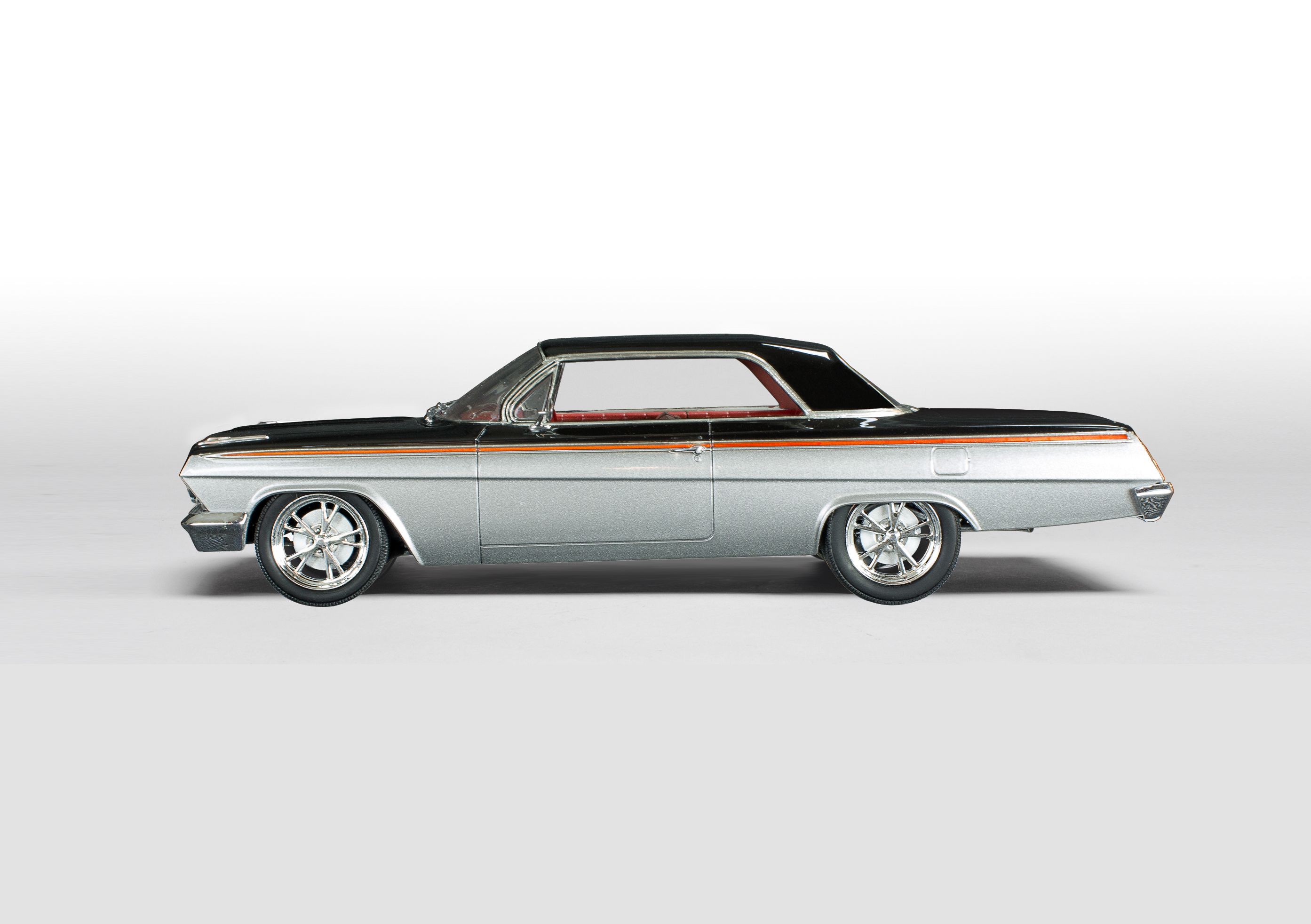 Revell 1/24 Scale 1962 Chevy Impala SS Hardtop 3 \'N\' 1 Model K
