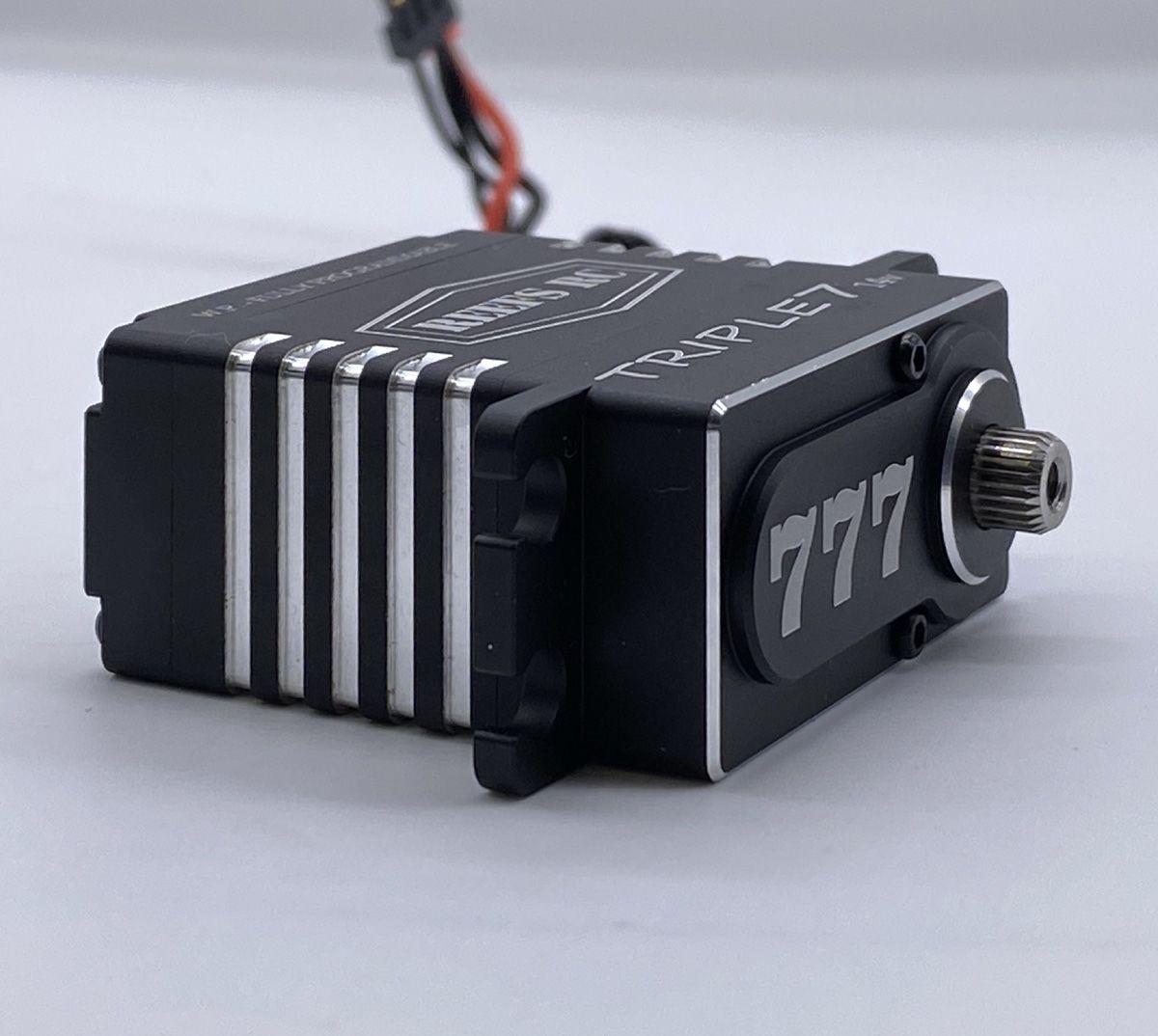 Reefs Triple7 Direct Power Brushless Submarine Waterproof Servo