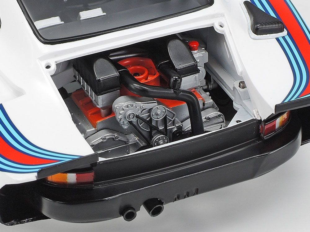 Tamiya 1/20 Martini Porsche 935 Turbo Model Kit