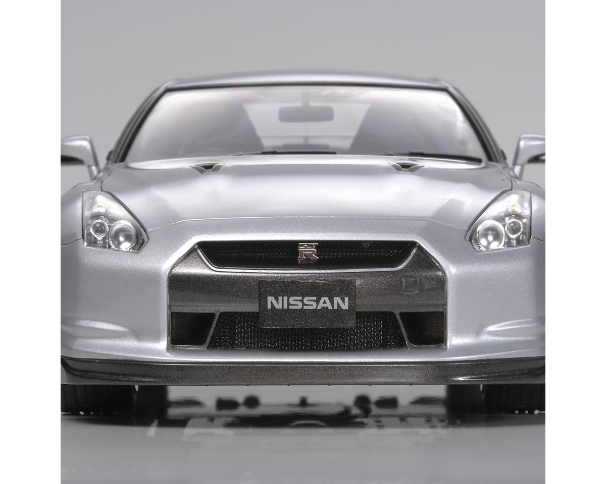 Tamiya 1/24 2007 Nissan GT-R Model Kit