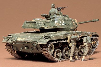 Tamiya 1/35 Scale US M41 Walker Bulldog Tank Model Kit