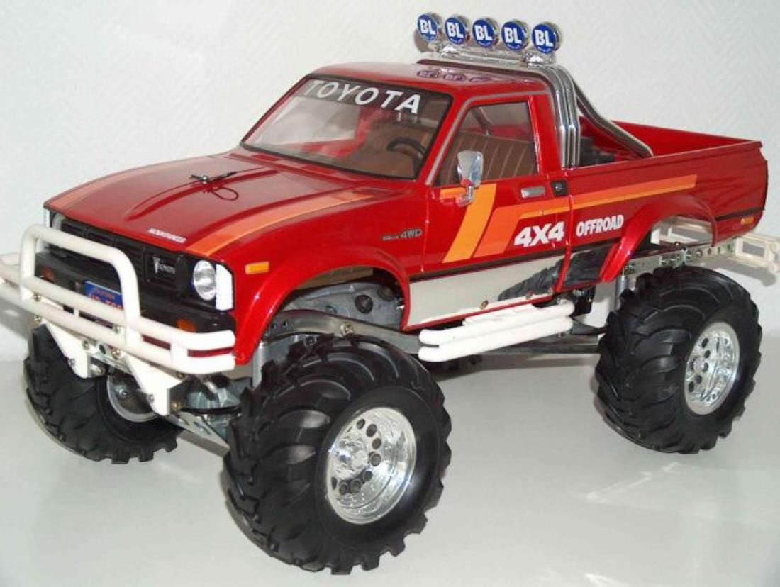 Tamiya 1/10 Scale R/C Limited Edition Toyota Hilux Mountain