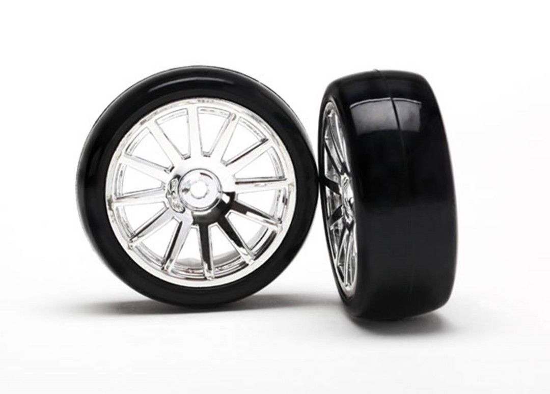 Traxxas Tires & Wheels, Assembled, Glued 12-spoke chrome wheels