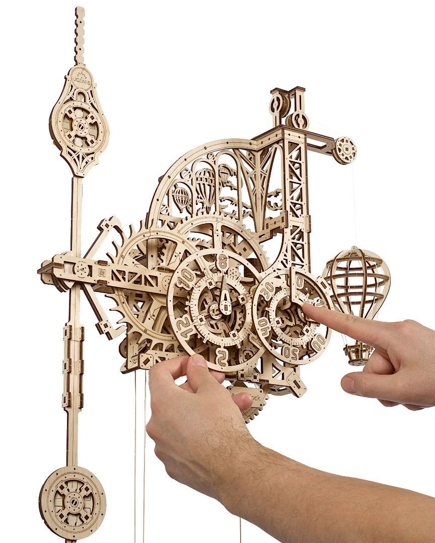 UGears Aero Clock - Wall Clock with Pendulum - 320 Pieces